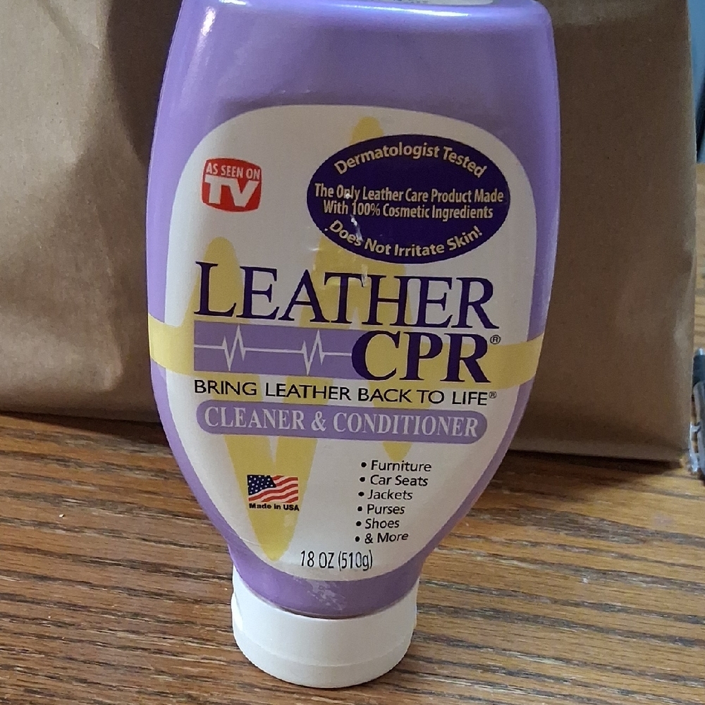 (2) Leather CPR Cleaner & Conditioner 18oz NEW.  EXPIRED 04/2024